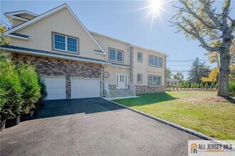 7 Mt Pleasant Ave in Edison, NJ - Building Photo - Building Photo