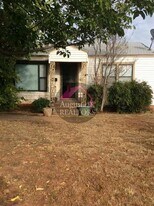 741 S Crockett Dr in Abilene, TX - Building Photo