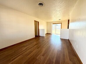 1412 Hayes St in Norman, OK - Building Photo - Building Photo