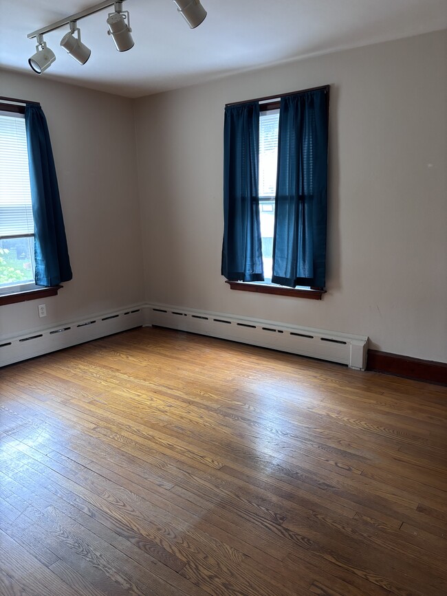 77 Lafayette St, Unit Rental
