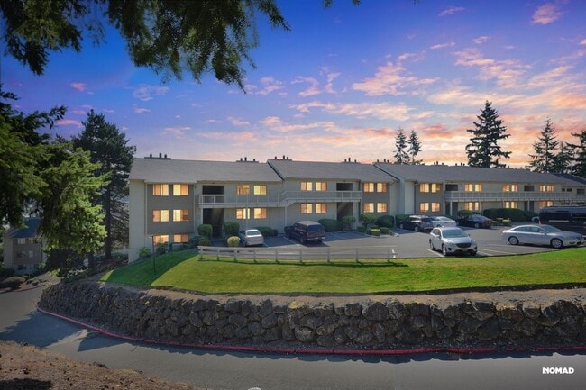 1710 W Sunn Fjord Ln