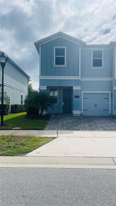 4712 Tribute Trail in Kissimmee, FL - Building Photo