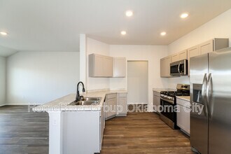 2014 Taylor St in Chickasha, OK - Building Photo - Building Photo