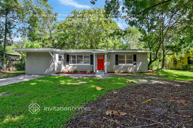 property at 822 Rosalia Dr