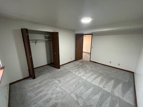 Spansail Court Apartments in Niles, MI - Building Photo - Building Photo