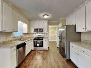 4700 Forest Highland Dr in Raleigh, NC - Building Photo - Building Photo