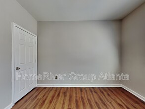 3394 Sable Elm Ct in Atlanta, GA - Building Photo - Building Photo