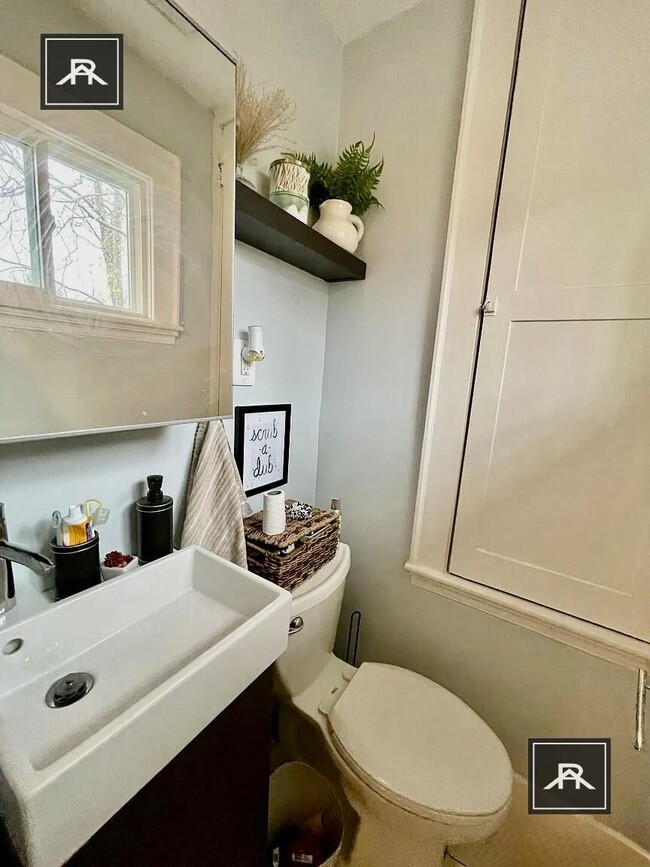 30 Harris St in Brookline, MA - Building Photo - Building Photo