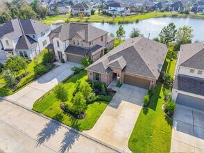 53 Sunrise Crest Trail in Tomball, TX - Building Photo - Building Photo