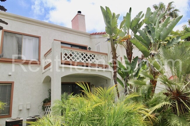 9362 Twin Trails Dr in San Diego, CA - Building Photo - Building Photo