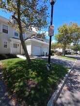 2 Anchorage Ct in Atlantic City, NJ - Building Photo - Building Photo