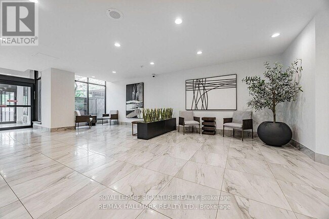 22 Clarissa Dr in Richmond Hill, ON - Building Photo - Building Photo