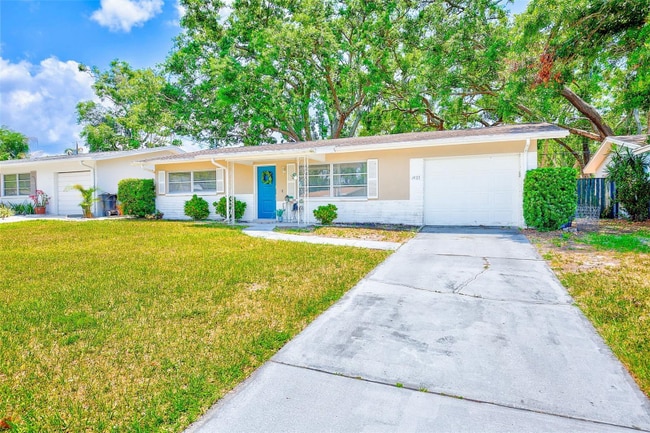 1433 Spring Ln in Clearwater, FL - Building Photo - Building Photo