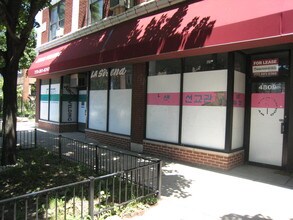 3554 W Lawrence Ave in Chicago, IL - Foto de edificio - Building Photo