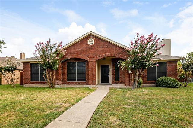 7401 Aberdeen Dr in Rowlett, TX - Building Photo