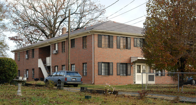 205 E Maynard Ave in Durham, NC - Building Photo - Building Photo