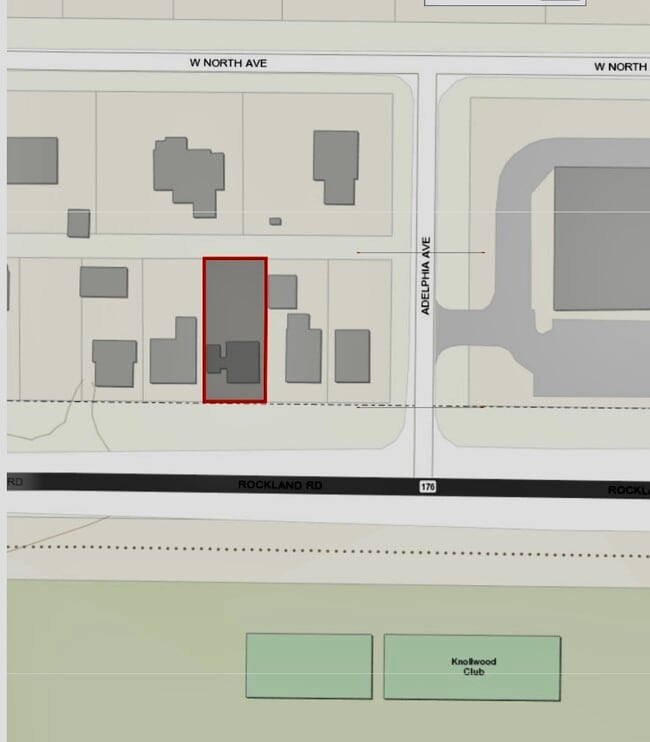 905 W Rockland Rd in Lake Bluff, IL - Building Photo - Building Photo