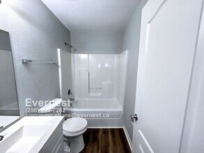 139 Wethersfield Dr in Harvest, AL - Building Photo - Building Photo