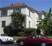 106 S Edgemont St in Los Angeles, CA - Foto de edificio - Building Photo