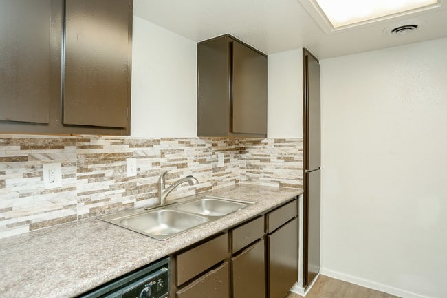 Stonehaven at the Galleria in Houston, TX - Foto de edificio - Interior Photo