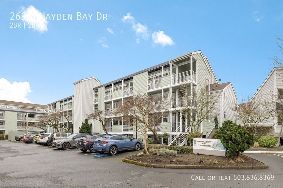 269 N Hayden Bay Dr in Portland, OR - Building Photo