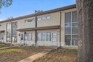 914 N 70th St in Kansas City, KS - Building Photo