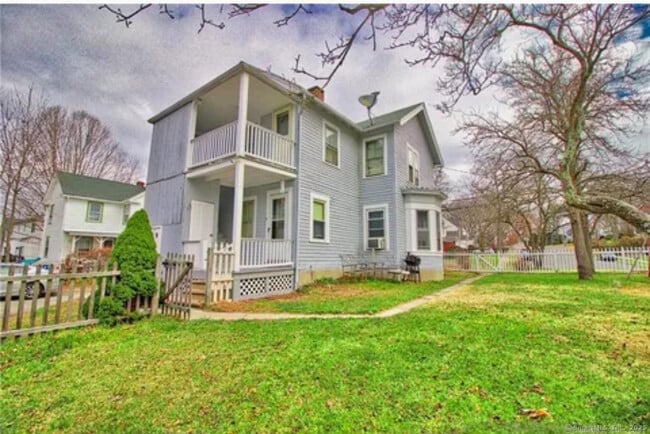 751 Cooke St in Waterbury, CT - Building Photo - Building Photo