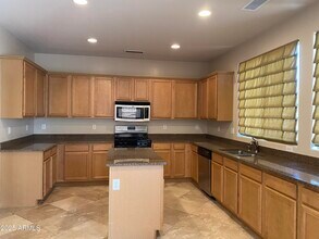 3311 W Florimond Rd in Phoenix, AZ - Building Photo - Building Photo