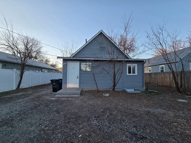 135 Custer Ave in Billings, MT - Foto de edificio - Building Photo