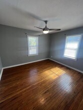 3046 E 9th St in Joplin, MO - Building Photo - Building Photo