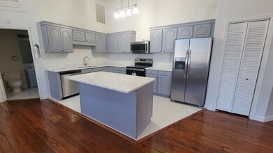 121 W Jackson Ave in Knoxville, TN - Building Photo - Building Photo