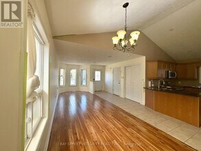 62 Briarose Pl in Hamilton, ON - Building Photo - Building Photo