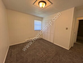 1810 Rosemont Dr in Fort Wayne, IN - Building Photo - Building Photo
