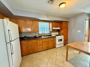 749 Cleveland Ave in Harrison, NJ - Foto de edificio - Building Photo