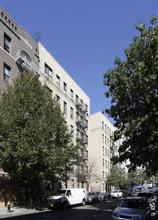 2075 Walton Ave in Bronx, NY - Foto de edificio - Building Photo