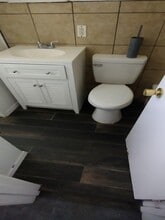 204-206 Dewald St, Unit 206 in Copperas Cove, TX - Building Photo - Building Photo