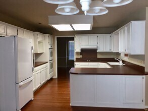 2315 E Kantz Ln in Fayetteville, AR - Foto de edificio - Building Photo