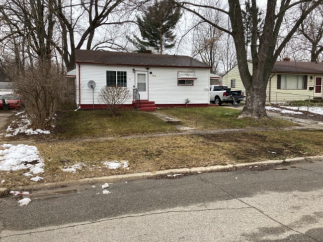 property at 2719 Plainfield Ave