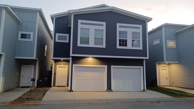 18827 Luminescent Ln in Spring, TX - Building Photo - Building Photo