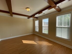 11034 Cedar Walk Ln in Charlotte, NC - Foto de edificio - Building Photo