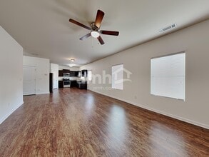 158 Scotland Dr in Dallas, GA - Foto de edificio - Building Photo