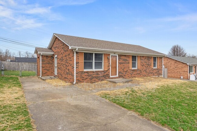 308 Williams Rd in Nicholasville, KY - Building Photo - Building Photo