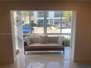 6471 Bay Club Dr in Fort Lauderdale, FL - Foto de edificio - Building Photo