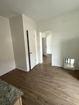 950 St Paul St in Rochester, NY - Building Photo