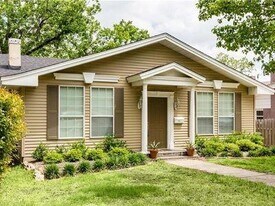 1817 Thomas Pl in Fort Worth, TX - Building Photo