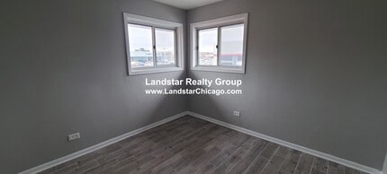 1401 Carol St, Unit 1 in Park Ridge, IL - Foto de edificio - Building Photo