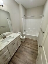 8679 Golden Ln in De Soto, KS - Building Photo - Building Photo
