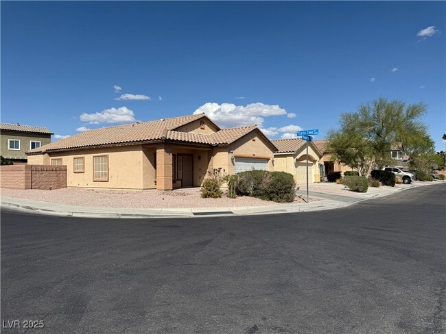 3728 Pecos Park Ave in North Las Vegas, NV - Building Photo - Building Photo