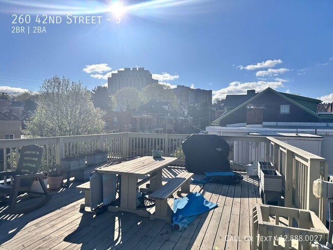 260 42nd St in Pittsburgh, PA - Building Photo - Building Photo