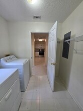 452 Lemans Dr in Bloomingdale, GA - Building Photo - Building Photo
